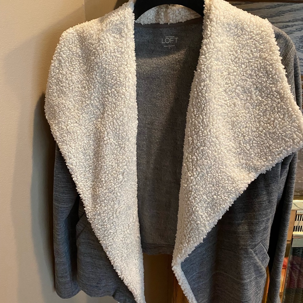 Ann Taylor Loft Gray cardigan